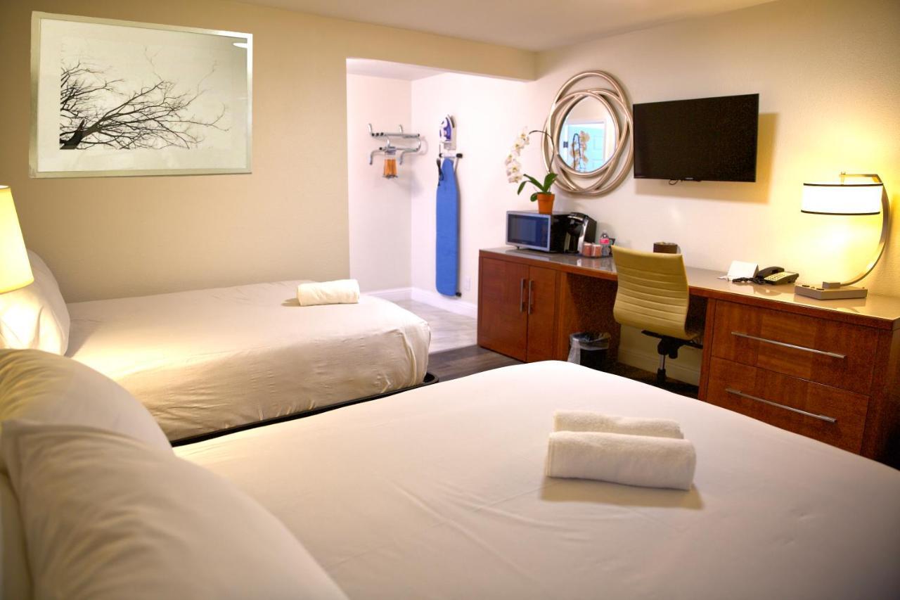 Travelodge By Wyndham Crescent City Exteriér fotografie